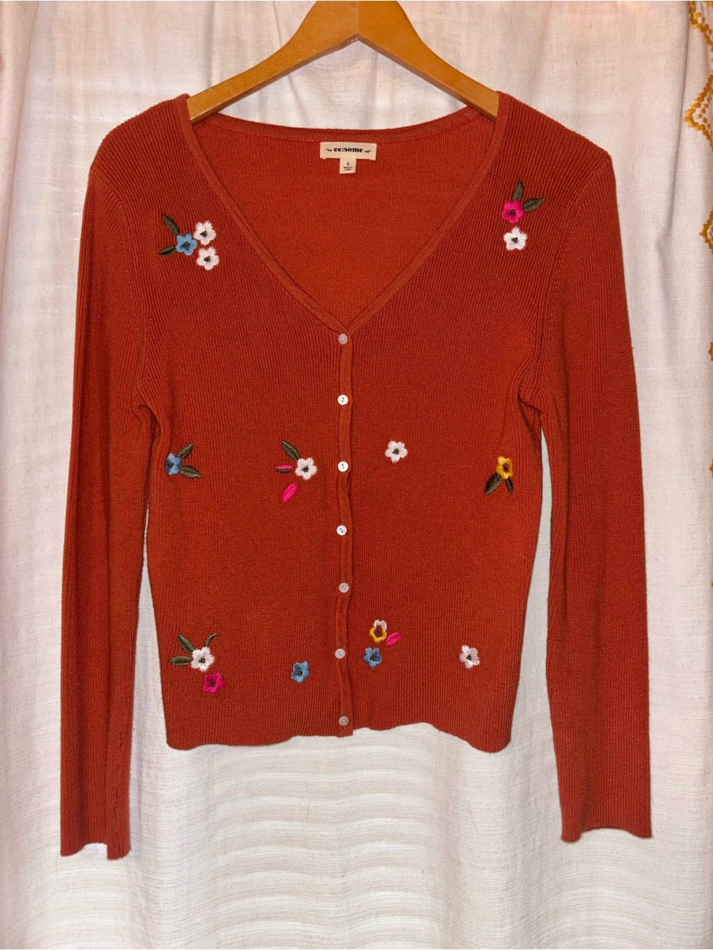 ee:some Embroidered Floral Cardigan Rust Orange V-Neck Sweater Small
